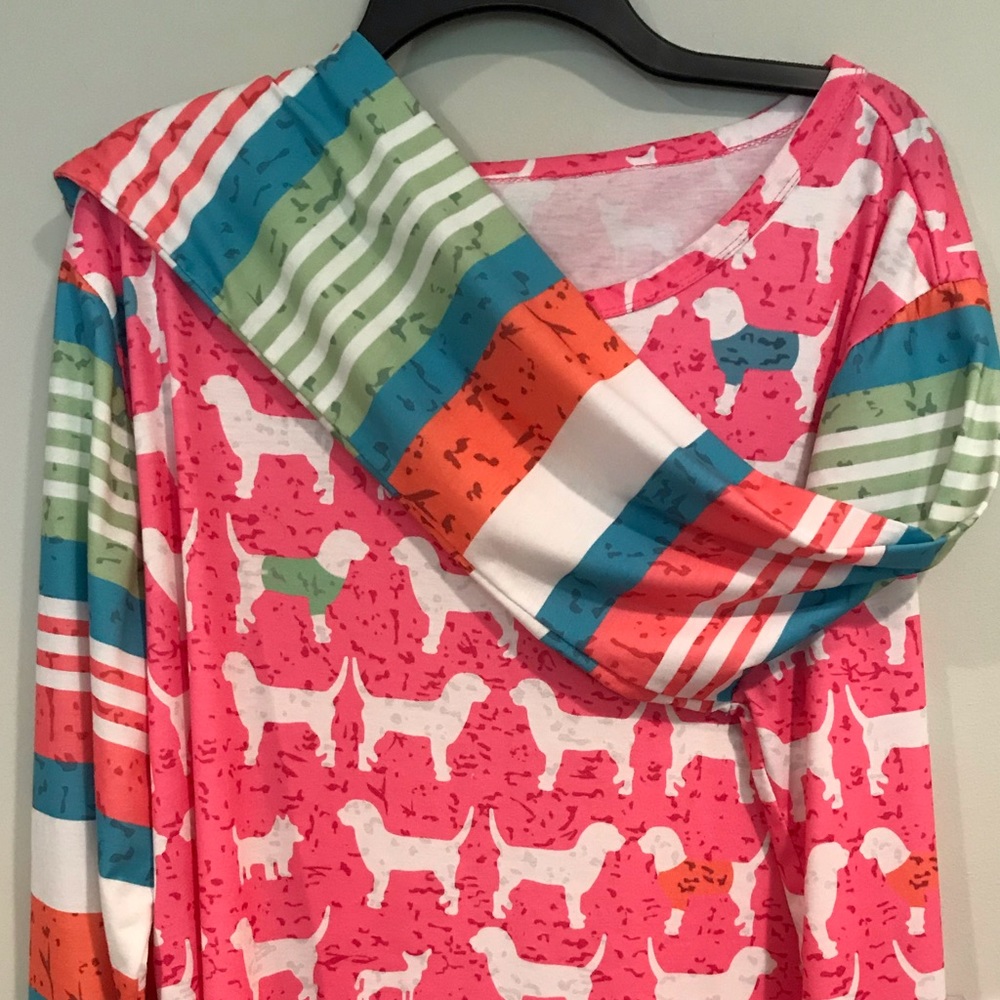 Long sleeve shirt with dog print